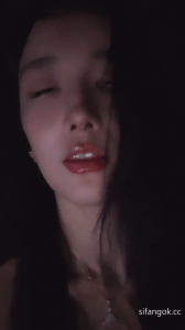 【花椒】宁依纯 销魂表情！[1V]